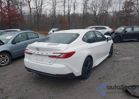 2025 Toyota Camry Se z USA, uszkodzony, nr VIN 4T1DAACK4SU024164